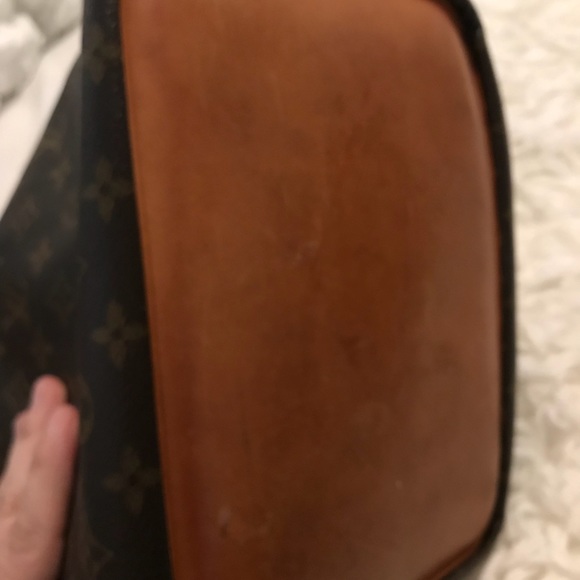 Authentic Louis Vuitton - Picture 4 of 5